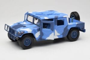 Hummer H1 Humvee Blue & White Motormax 1:18 73157 Diecast - image 2 of 8