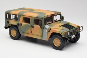Hummer H1 Station Wagon Military Maisto 1:18 56049 Diecast - image 6 of 8