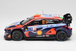 Hyundai i20 N Rally1 WRC #11 T. Neuville / M. Wydaeghe Central European Rally Winner 2023 IXO 1:18 18RMC193 Diecast - image 3 of 6
