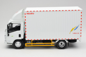 Isuzu Gulf Truck OEM 1:18 ISUZU001 Diecast - image 4 of 8