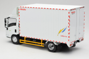 Isuzu Gulf Truck OEM 1:18 ISUZU001 Diecast - image 5 of 8
