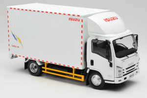 Isuzu Gulf Truck OEM 1:18 ISUZU001 Diecast - image 6 of 8