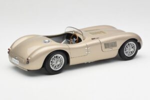 Jaguar C-Type Bronze AUTOart 1:18 73502 Diecast - image 3 of 8