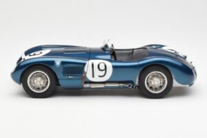 Jaguar C-Type #19 J. Stewart Ecurie Ecosse Goodwood Members Meeting 1954 CMC 1:18 M-192 Diecast - image 3 of 6