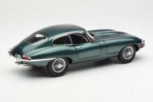 Jaguar E-Type 3.8 Series 1 Dark Green Kyosho 1:18 08954DG Diecast - image 3 of 8