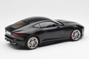 Jaguar F-Type R X152 Matt Black AUTOart 1:18 73652 Composite - image 3 of 8