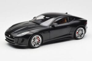 Jaguar F-Type R X152 Matt Black AUTOart 1:18 73652 Composite