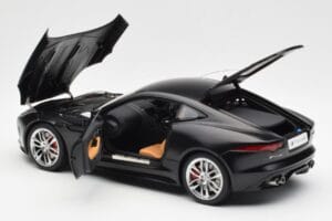 Jaguar F-Type R X152 Matt Black AUTOart 1:18 73652 Composite - image 5 of 8