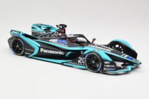 Jaguar I-Type 3 Panasonic Jaguar Racing #20 M. Evans Formula E Season 5 2019 Minichamps 1:18 114180020 Diecast - image 4 of 6