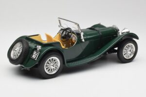 Jaguar SS 100 Roadster Green Bburago 1:18 3006 Diecast - image 3 of 8