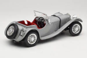 Jaguar SS100 Silver Bburago 1:18 3006-M2 Diecast - image 2 of 6