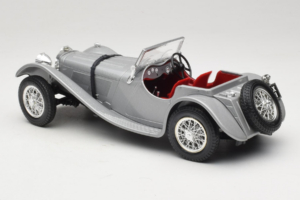 Jaguar SS100 Silver Bburago 1:18 3006-M2 Diecast - image 5 of 6