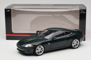 Jaguar XK X150 Green Minichamps 1:18 153130503 Diecast - image 8 of 8