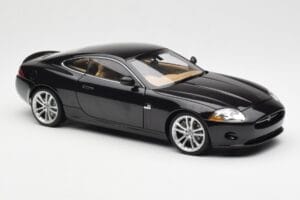 Jaguar XK-R X150 Midnight Black AUTOart 1:18 73632 Diecast - image 6 of 8