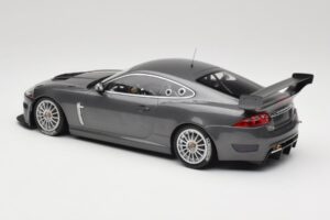 Jaguar XKR GT3 Grey Metallic Minichamps 1:18 150081390 Diecast - image 5 of 6