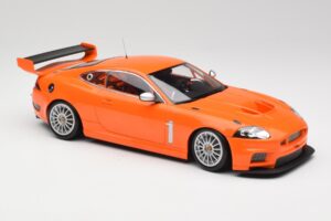 Jaguar XKR GT3 Racing Orange Minichamps 1:18 150081391 Diecast - image 4 of 6