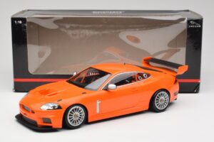 Jaguar XKR GT3 Racing Orange Minichamps 1:18 150081391 Diecast - image 6 of 6