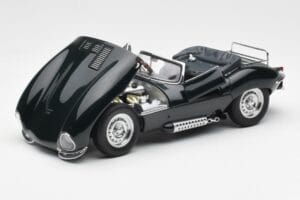 Jaguar XKSS Steve McQueen Personal Car AUTOart 1:18 73526 Diecast - image 2 of 8