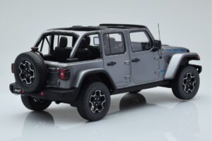 Jeep Wrangler 4xe Silver GT Spirit 1:18 GT419 Resin - image 2 of 6