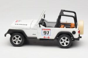 Jeep Wrangler Rallye #97 Beige Solido 1:18 9012 Diecast - image 3 of 6