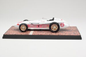 Watson Roadster #8 P. Flaherty John Zink Racing Indianapolis 500 Winner 1956 Carousel 1 1:18 143000 Diecast