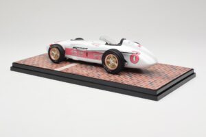 Watson Roadster #8 P. Flaherty John Zink Racing Indianapolis 500 Winner 1956 Carousel 1 1:18 143000 Diecast - image 5 of 6