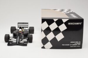 Jordan Ford 191 #32 B. Gachot Paul Ricard Test 15 January 1991 Minichamps 1:18 110910199 Diecast - image 6 of 6