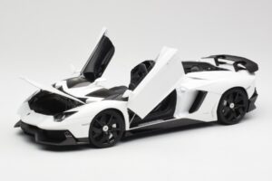 Lamborghini Aventador J White AUTOart 1:18 74674 Diecast - image 2 of 8