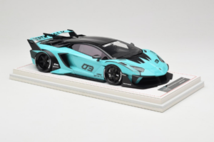 Lamborghini Aventador Liberty Walk LB-Silhouette WORKS GT Evo Mint Green IVY 1:18 REMC001 Resin - image 4 of 7