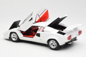 Lamborghini Countach LP500S White Kyosho 1:18 08320E Diecast - image 5 of 8