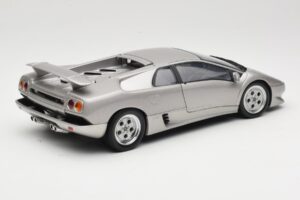 Lamborghini Diablo Silver AUTOart 1:18 70071 Diecast - image 3 of 8