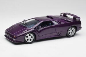 Lamborghini Diablo Jota Purple Maisto 1:18 50276 Diecast