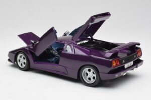 Lamborghini Diablo Jota Purple Maisto 1:18 50276 Diecast - image 5 of 8