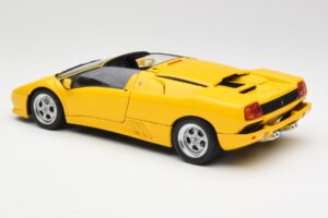 Lamborghini Diablo Roadster Yellow AUTOart 1:18 70092 Diecast - image 7 of 8