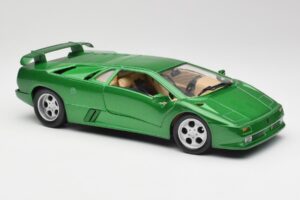 Lamborghini Diablo SE Green Maisto 1:18 50303 Diecast - image 6 of 8