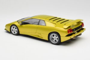 Lamborghini Diablo SE30 Anniversary Edition Yellow Spyder AUTOart 1:18 79157 Diecast - image 7 of 8