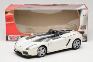 Lamborghini Gallardo Concept S White Motormax 1:18 79156 Diecast - image 8 of 8