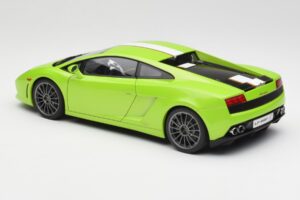 Lamborghini Gallardo LP550-2 Balboni Verde Ithaca AUTOart 1:18 74636 Diecast - image 7 of 8