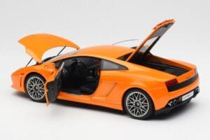 Lamborghini Gallardo LP560-4 Orange AUTOart 1:18 74593 Diecast - image 5 of 8