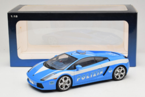 Lamborghini Gallardo Polizia AUTOart 1:18 74576 Diecast - image 8 of 8