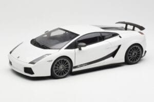 Lamborghini Gallardo Superleggera Monocerus Metallic White AUTOart 1:18 74585 Diecast