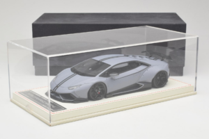 Lamborghini Huracan LB Performance x Novitec Torado Grey Davis & Giovanni 1:18 HURACAN001 Resin - image 7 of 7