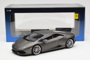 Lamborghini Huracan LP610-4 Grey AUTOart 1:18 74606 Composite - image 8 of 8