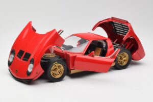 Lamborghini Miura Red Anson 1:18 30302 Diecast - image 2 of 8