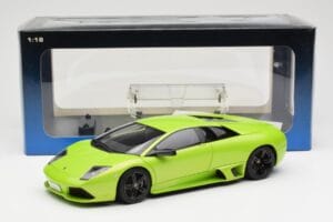 Lamborghini Murcielago LP640 Ithaca Green Metallic AUTOart 1:18 74624 Diecast - image 8 of 8