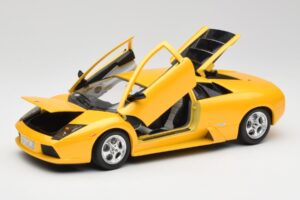 Lamborghini Murcielago LP640 Yellow Bburago 1:18 23124646-M1 Diecast - image 2 of 8