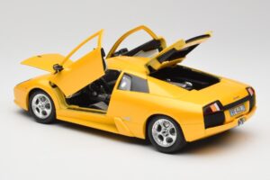 Lamborghini Murcielago LP640 Yellow Bburago 1:18 23124646-M1 Diecast - image 5 of 8