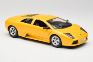 Lamborghini Murcielago LP640 Yellow Bburago 1:18 23124646-M1 Diecast - image 6 of 8