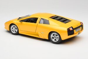 Lamborghini Murcielago LP640 Yellow Bburago 1:18 23124646-M1 Diecast - image 7 of 8