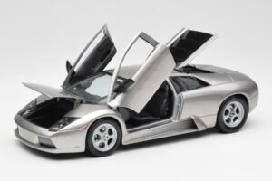 Lamborghini Murcielago Silver Maisto 1:18 7450257 Diecast - image 2 of 8